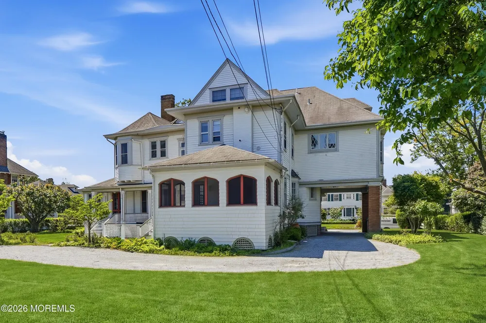 211 Cedar Avenue Allenhurst, NJ 07711
