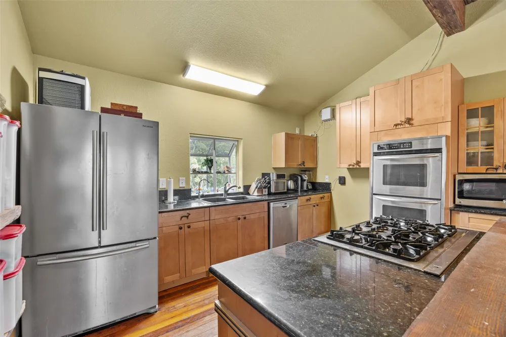 315 River wood Drive Bastrop, TX 78602