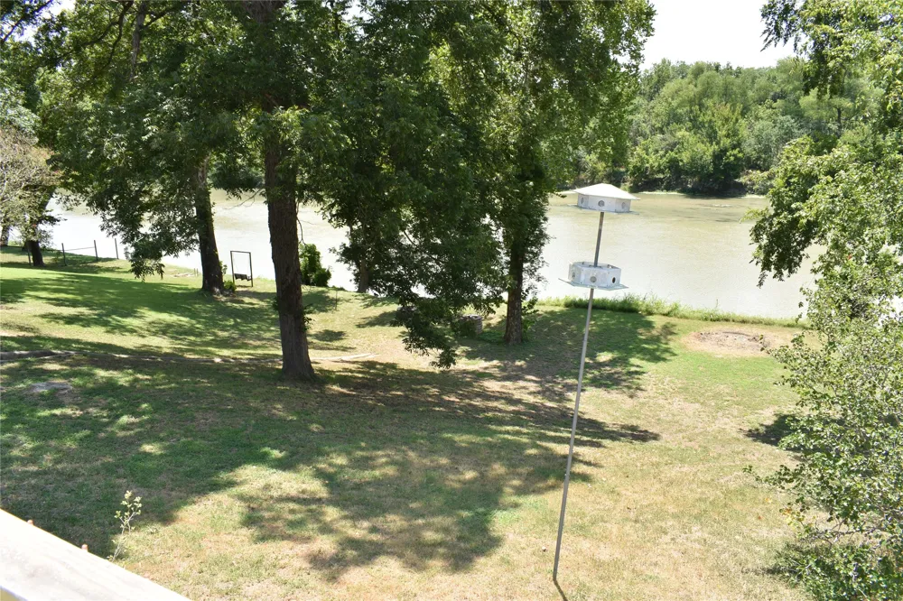 315 River wood Drive Bastrop, TX 78602