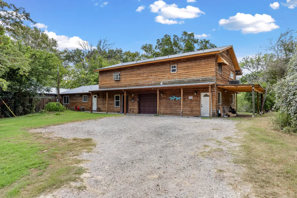 315 River wood Drive Bastrop, TX 78602