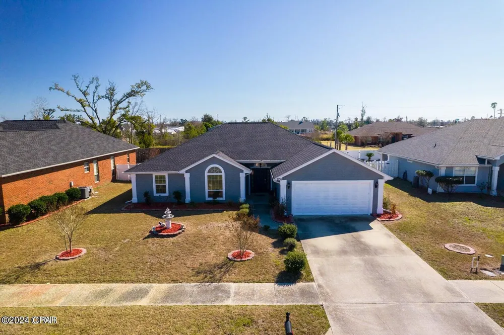 3758 Bay Tree Road Lynn Haven, FL 32444