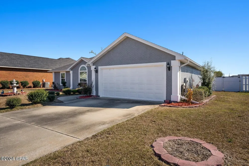 3758 Bay Tree Road Lynn Haven, FL 32444