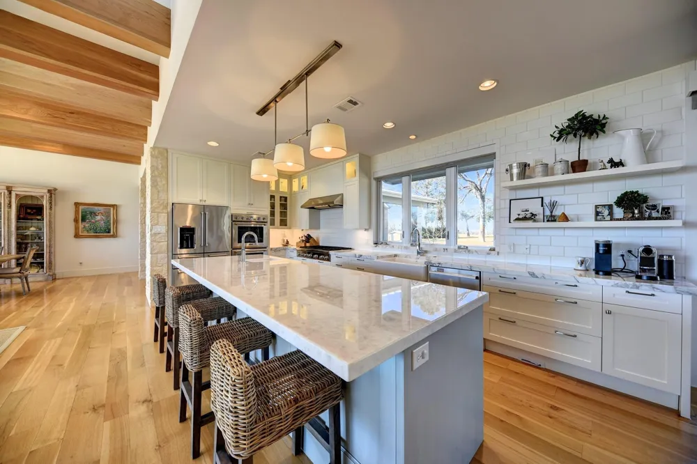 770 Blackberry Lane Washington, TX 77880