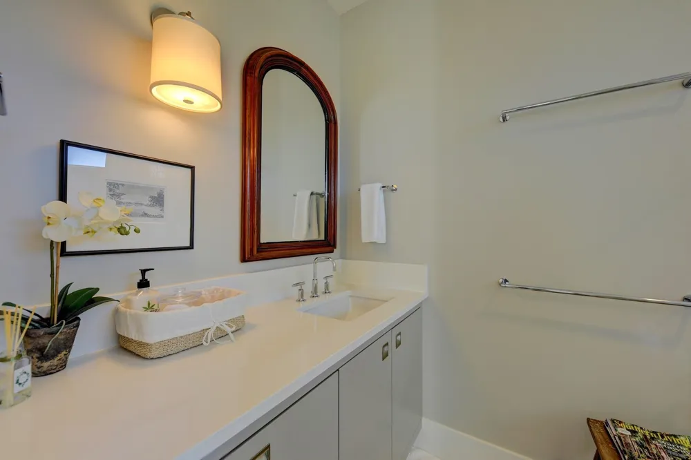 770 Blackberry Lane Washington, TX 77880