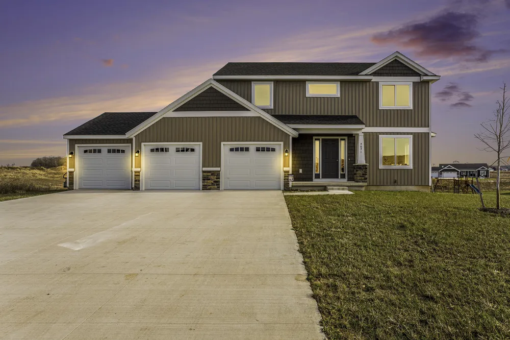 233 Warbler Drive Caledonia, MI 49316