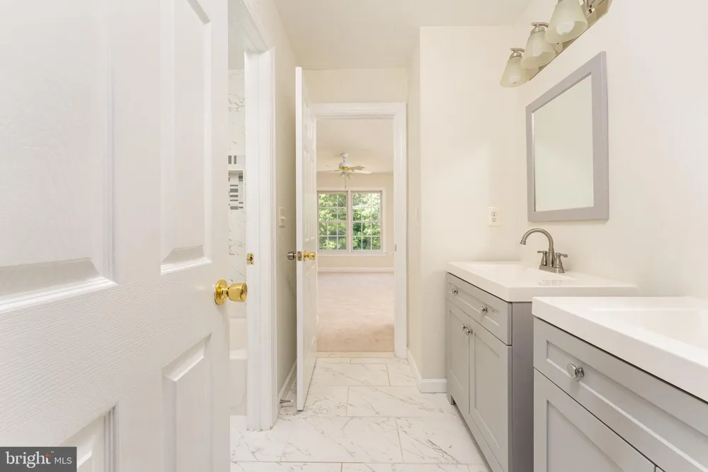 7412 KALLENBURG CT Manassas, VA 20111