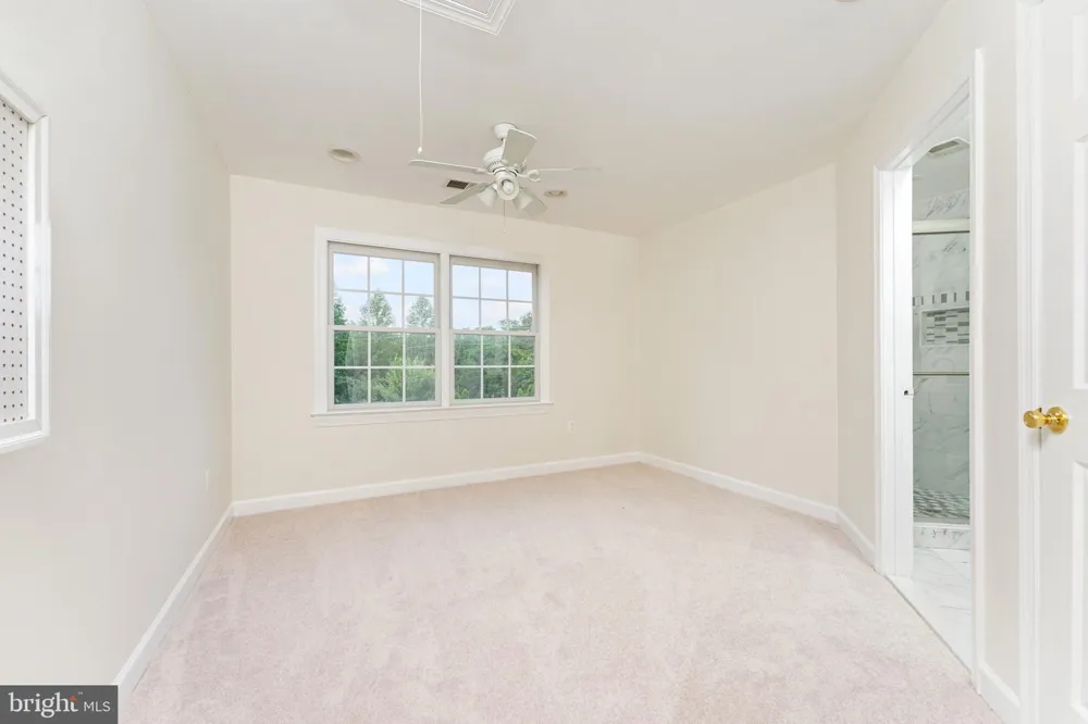 7412 KALLENBURG CT Manassas, VA 20111