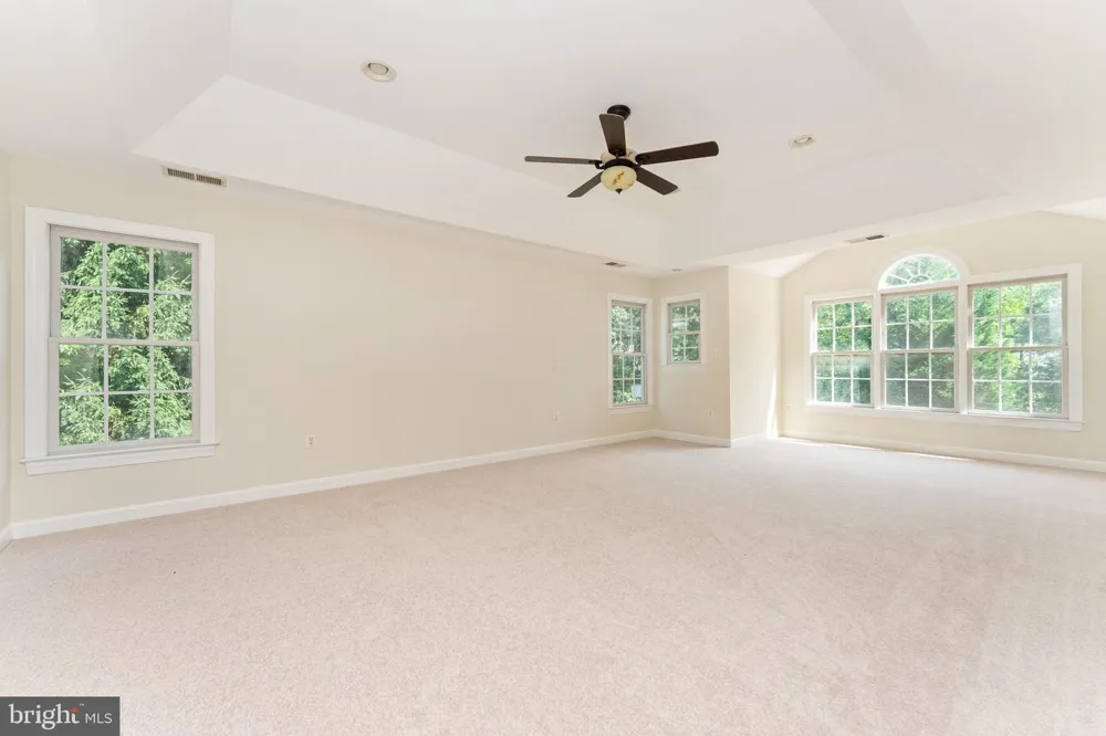 7412 KALLENBURG CT Manassas, VA 20111