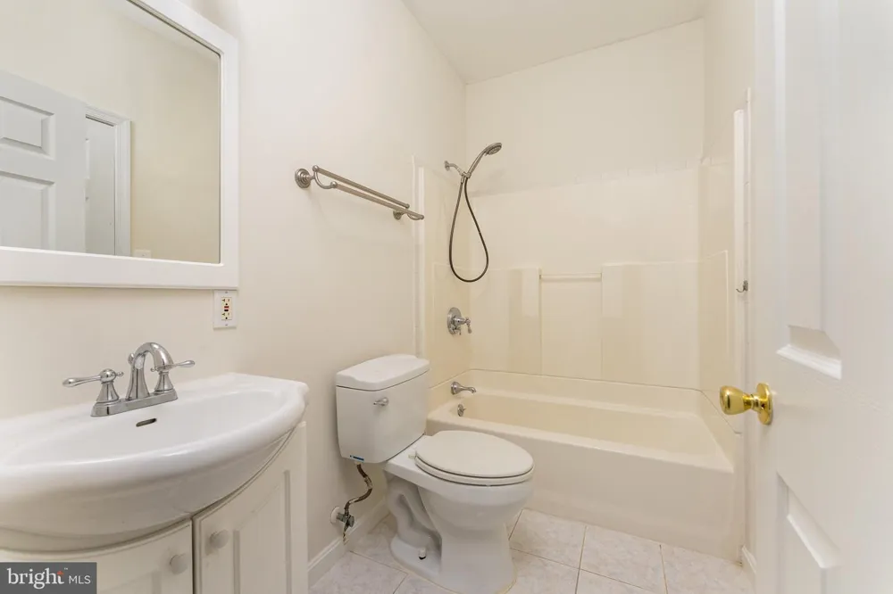 7412 KALLENBURG CT Manassas, VA 20111