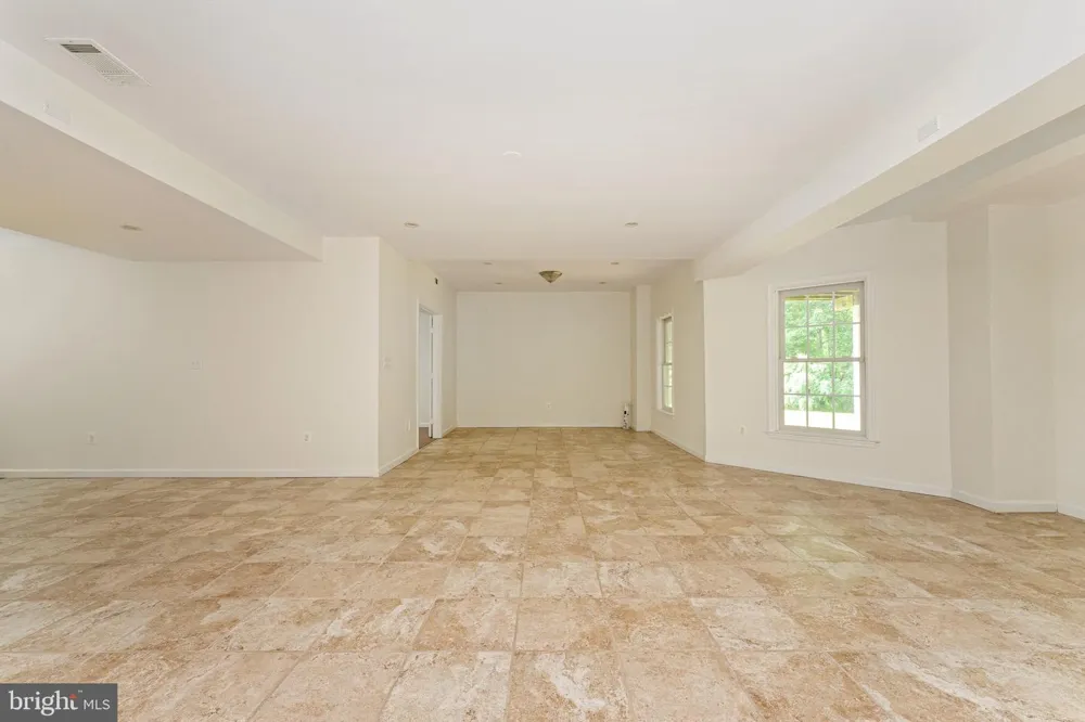 7412 KALLENBURG CT Manassas, VA 20111