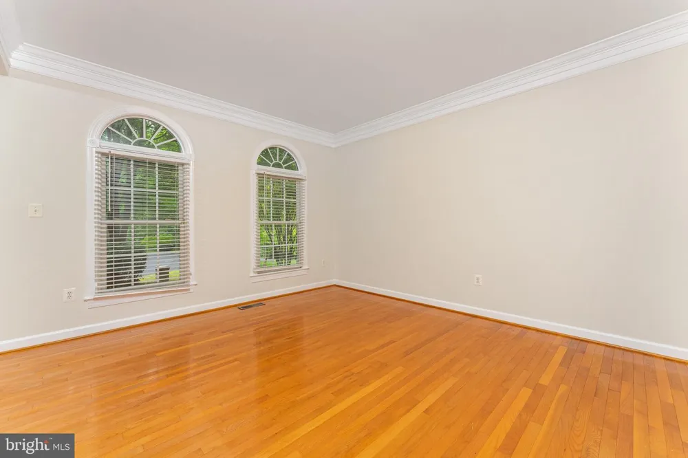 7412 KALLENBURG CT Manassas, VA 20111
