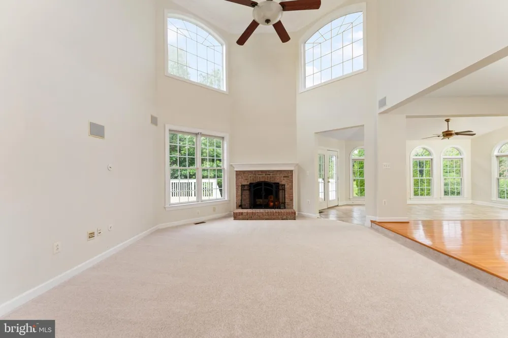 7412 KALLENBURG CT Manassas, VA 20111
