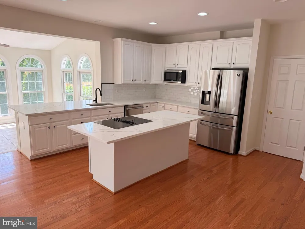 7412 KALLENBURG CT Manassas, VA 20111