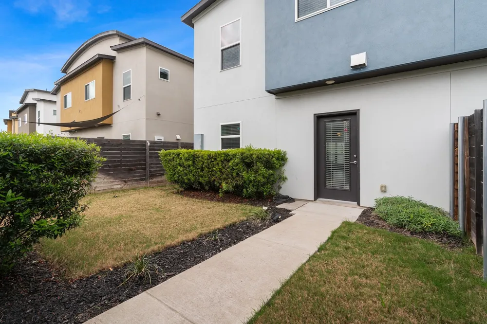 5913 Charles Merle Drive #16 Austin, TX 78747