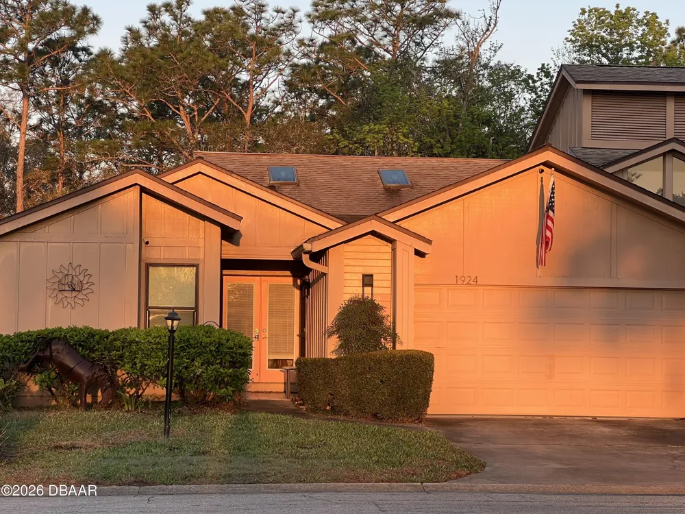 1924 Whisperwood Way Port Orange, FL 32128