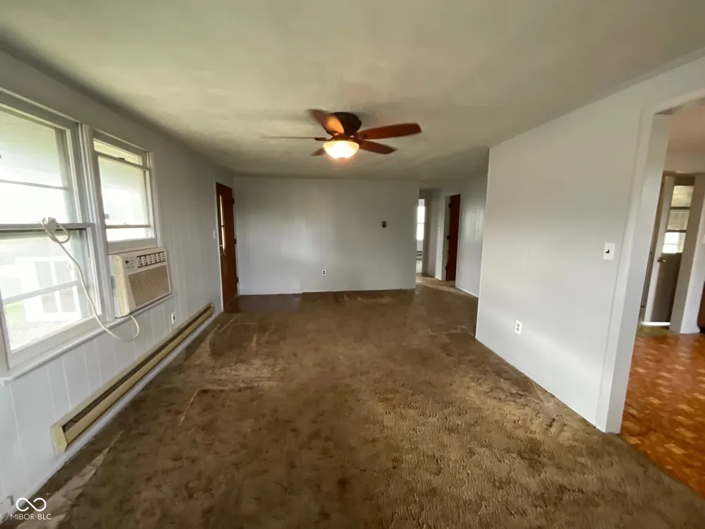 9034 S 75 W Rosedale, IN 47874