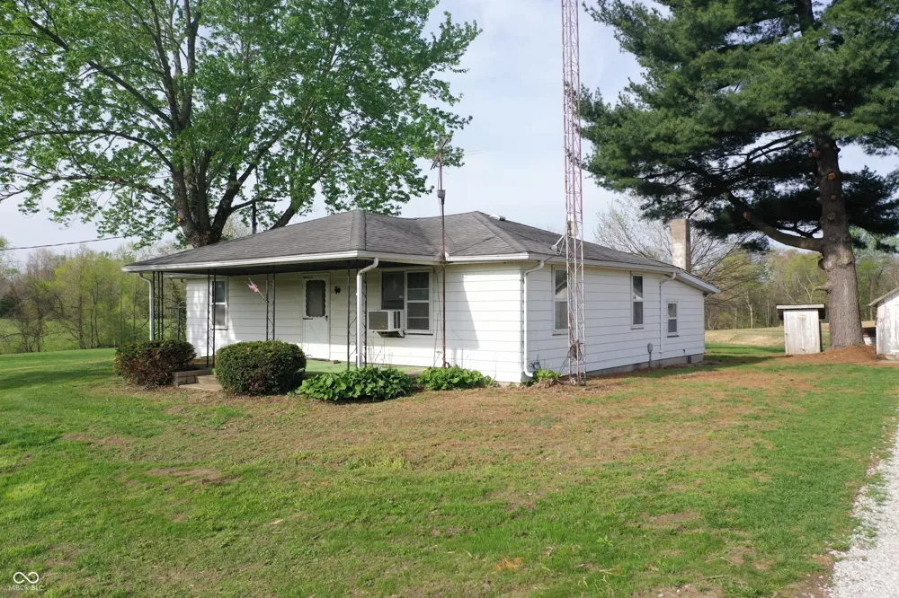 9034 S 75 W Rosedale, IN 47874