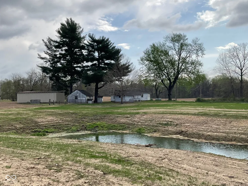 9034 S 75 W Rosedale, IN 47874