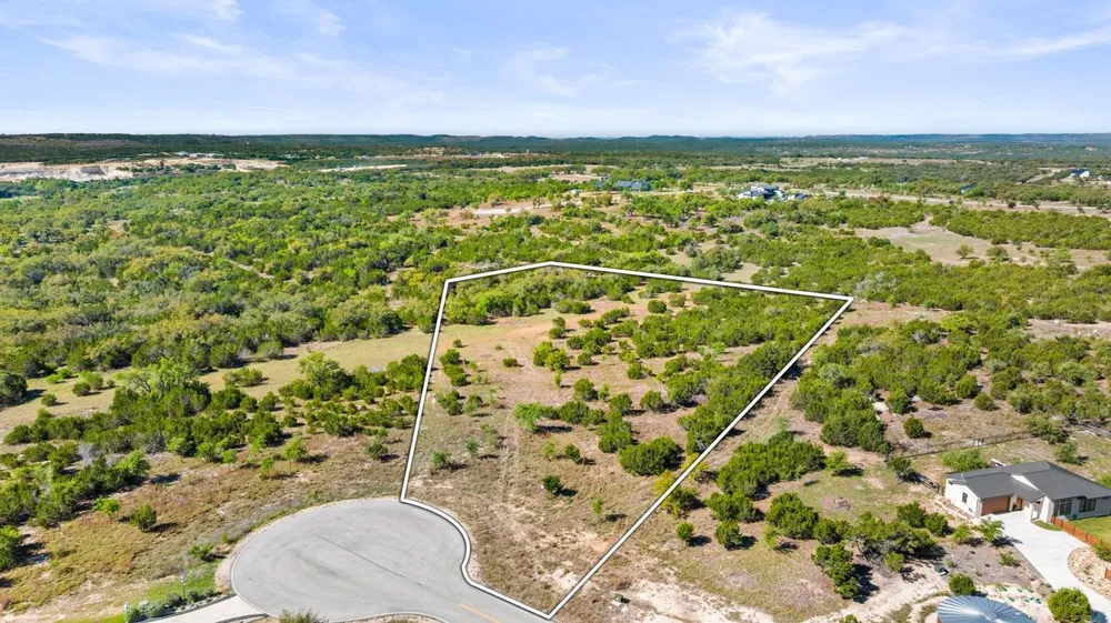 83 S Flat Rock Way Johnson City, TX 78636
