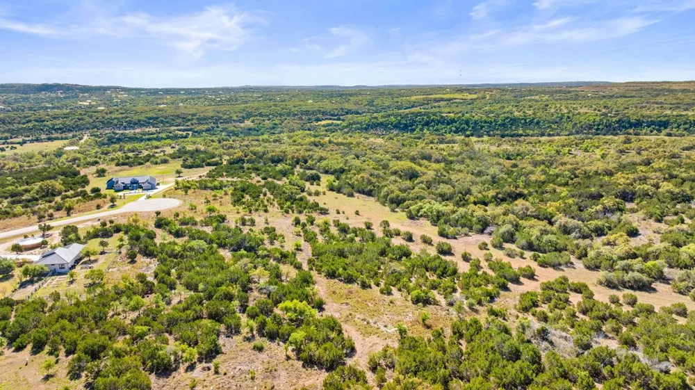 83 S Flat Rock Way Johnson City, TX 78636