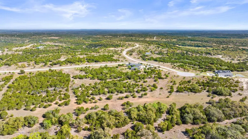 83 S Flat Rock Way Johnson City, TX 78636