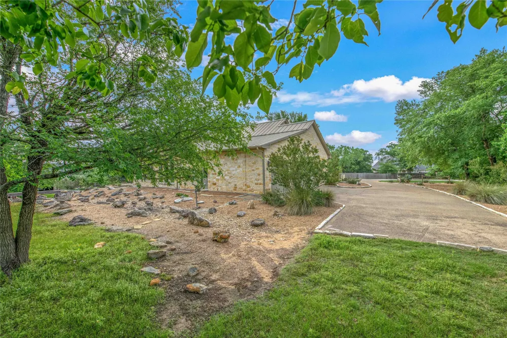4819 Williams Creek Drive College Station, TX 77845