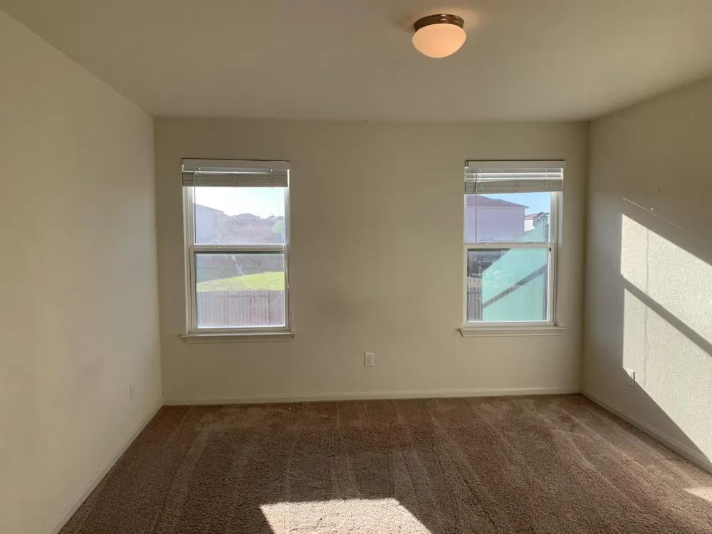 217 Denson Lane Jarrell, TX 76537