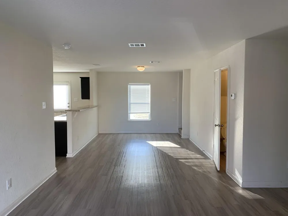 217 Denson Lane Jarrell, TX 76537