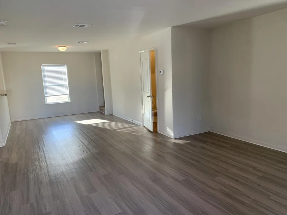 217 Denson Lane Jarrell, TX 76537
