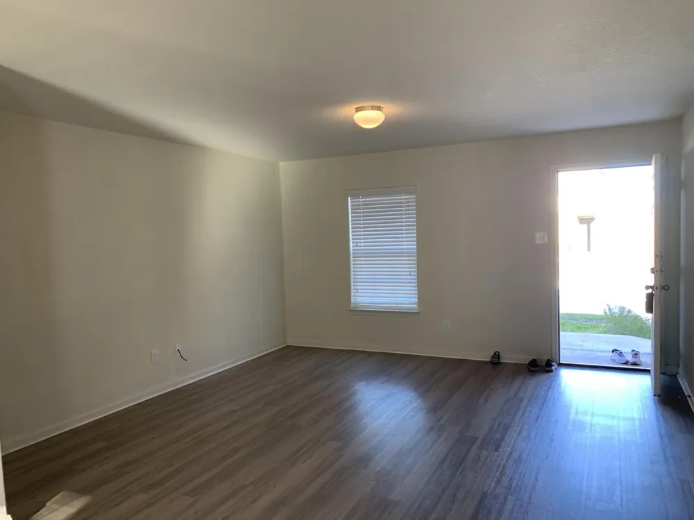 217 Denson Lane Jarrell, TX 76537