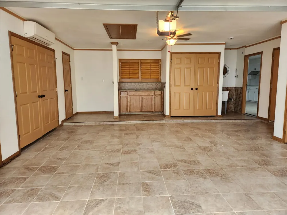 1810 State Highway 150 Coldspring, TX 77331