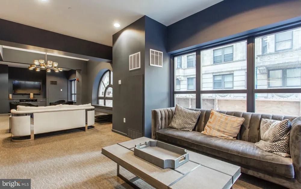1425 LOCUST STREET #28A Philadelphia, PA 19102