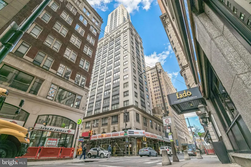 1425 LOCUST STREET #28A Philadelphia, PA 19102