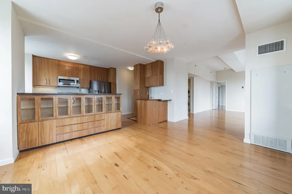 1425 LOCUST STREET #28A Philadelphia, PA 19102