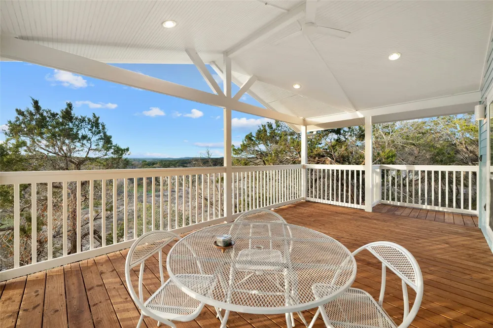 550 Cliffside 29-30 Road Wimberley, TX 78676