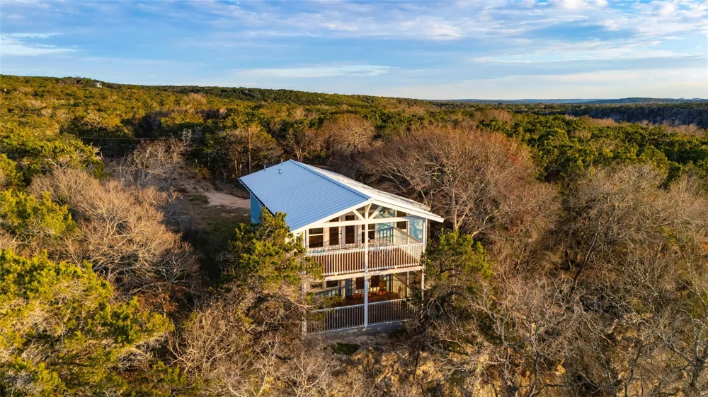 550 Cliffside 29-30 Road Wimberley, TX 78676
