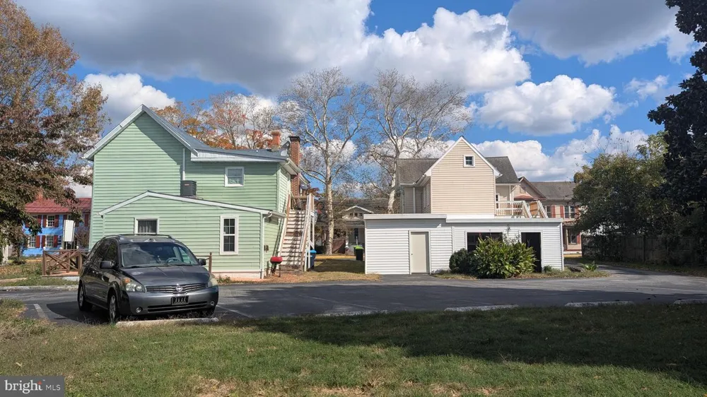 109 BEDFORD STREET Georgetown, DE 19947
