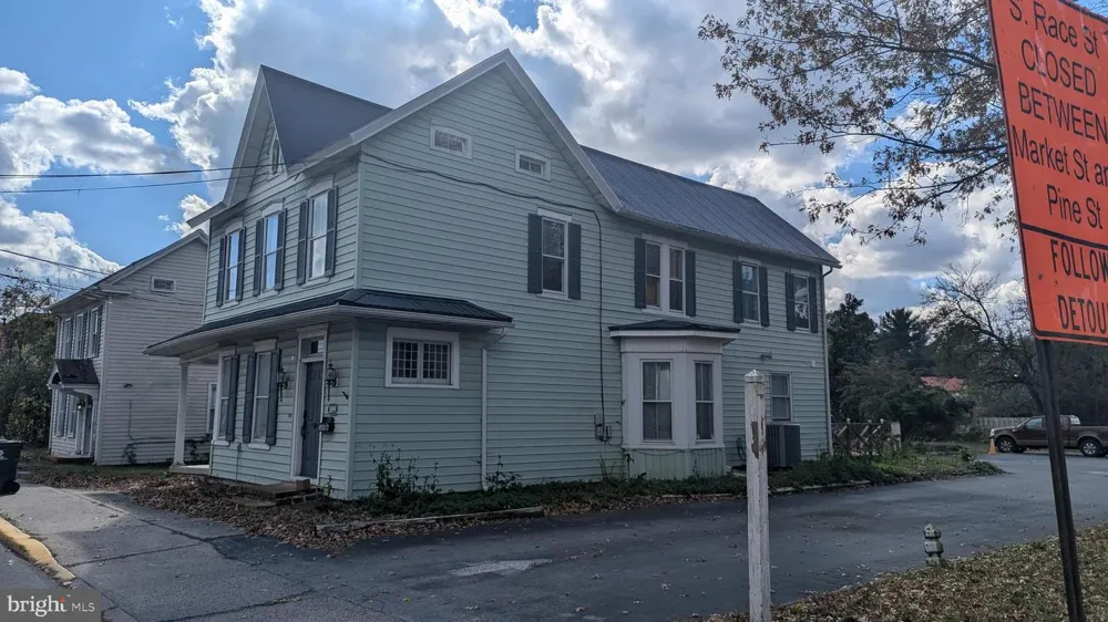 109 BEDFORD STREET Georgetown, DE 19947