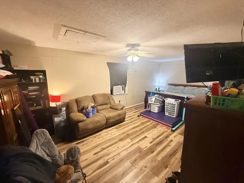 2103 Cumberland Avenue South Pittsburg, TN 37380