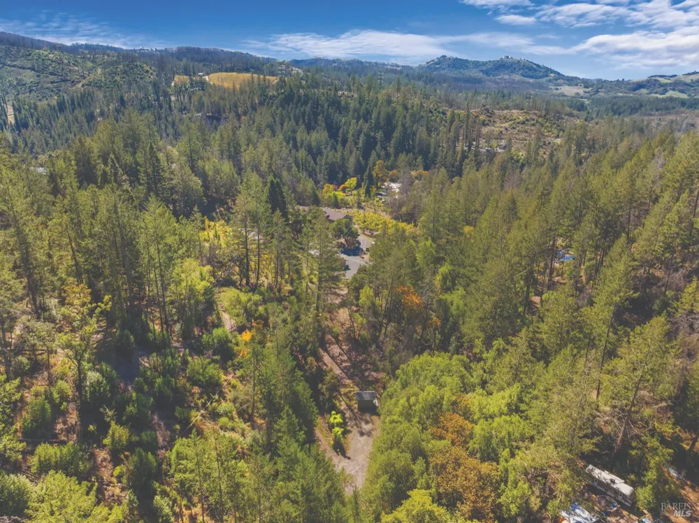 6581 St Helena Road Santa Rosa, CA 95404