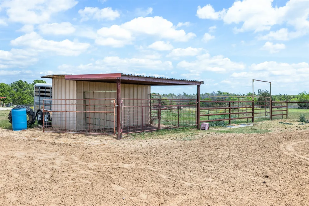 131 CR 279 Kosse, TX 76653