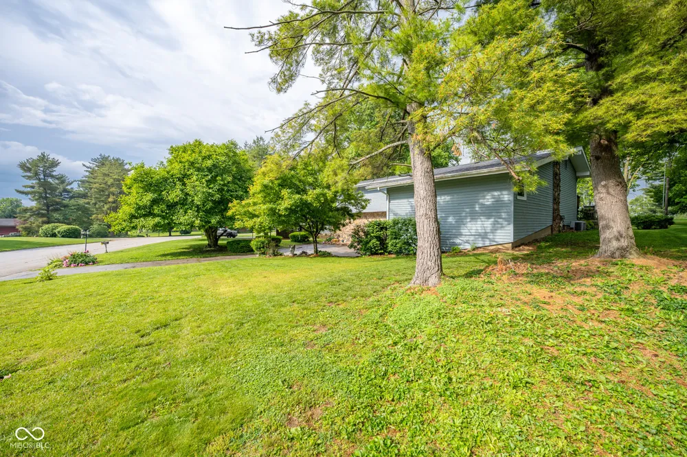 2004 Fairway Drive Greencastle, IN 46135