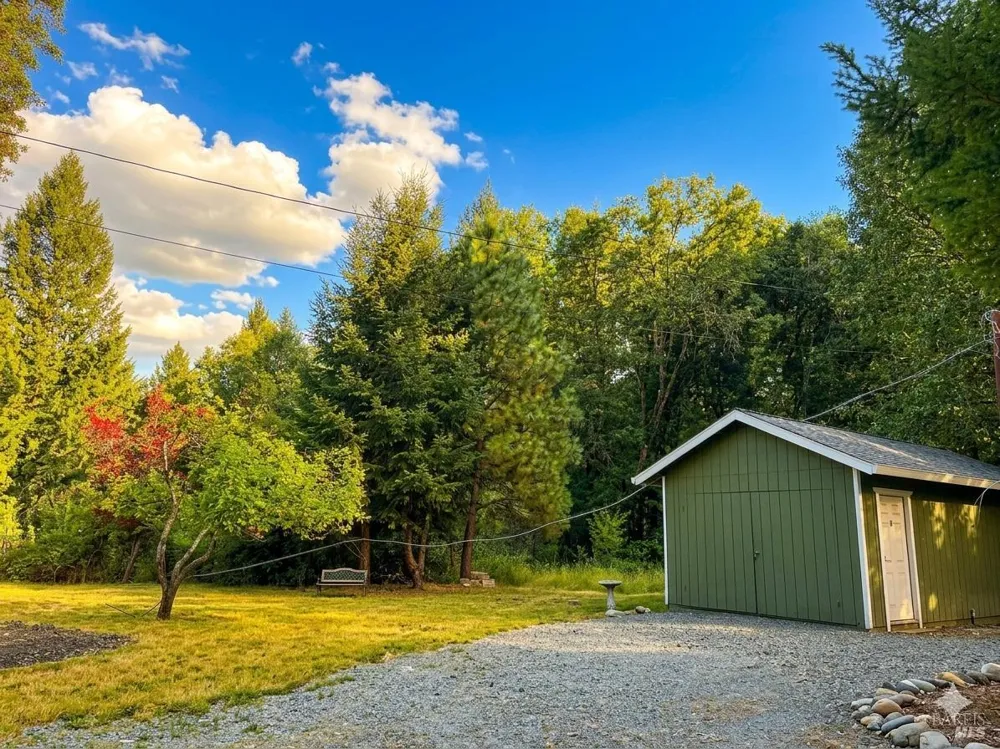 701 Branscomb Road Laytonville, CA 95454