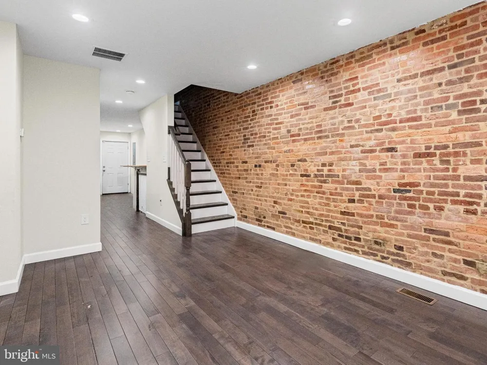 713 DUNCAN STREET Baltimore, MD 21205