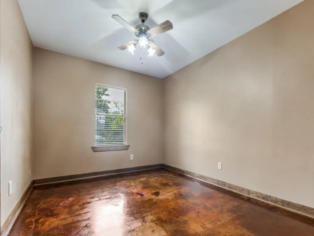 308 Gibbs Street Devers, TX 77538