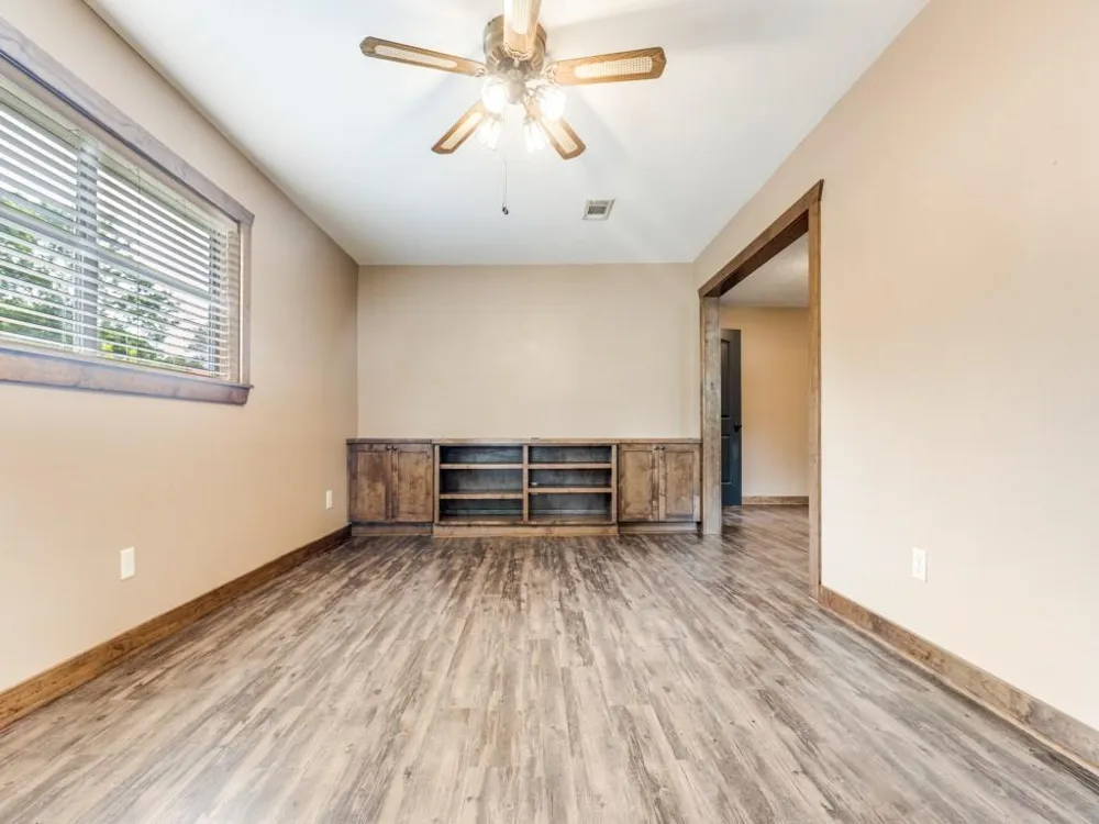 308 Gibbs Street Devers, TX 77538