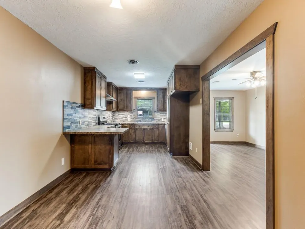 308 Gibbs Street Devers, TX 77538