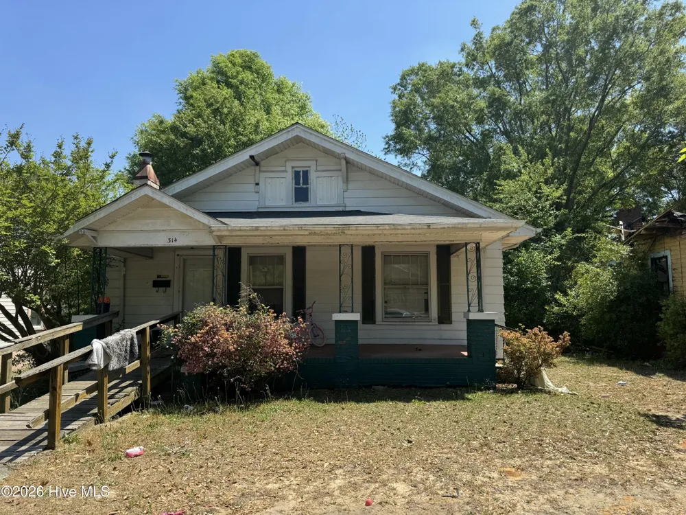 302 Corning Street Hamlet, NC 28345