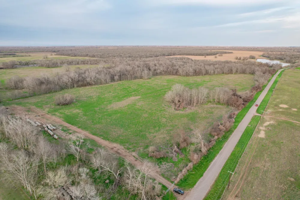 Garrett Road Brookshire, TX 77423