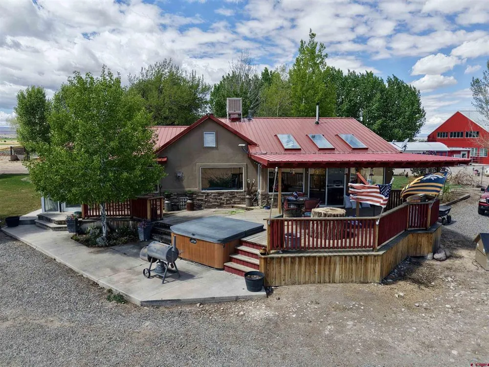 3998 5500 ROAD Olathe, CO 81425